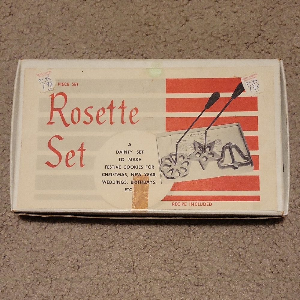 Vintage Rosette Set
